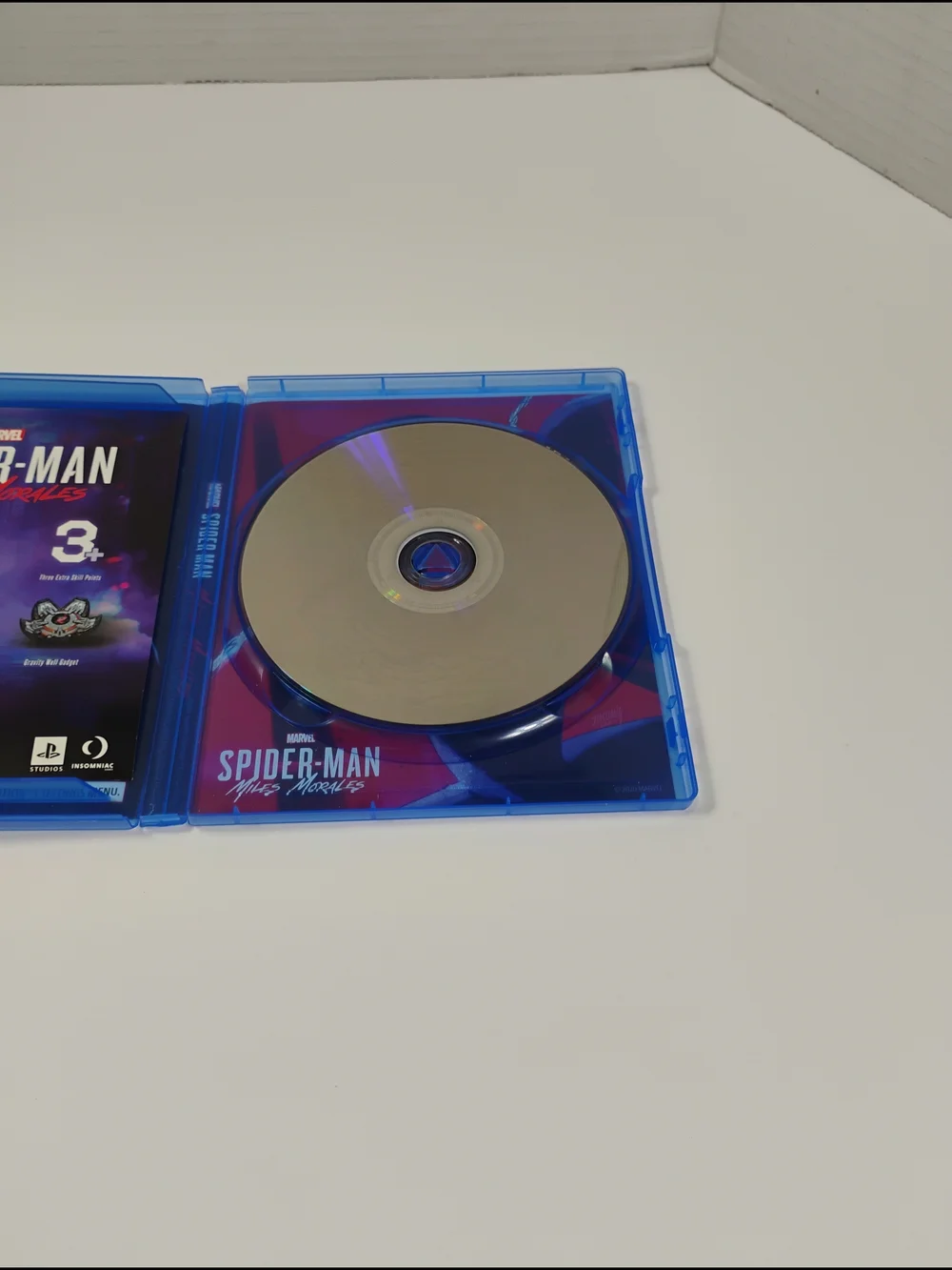 Sony Spider-Man: Miles Morales - Black & Red Cover (PS5)